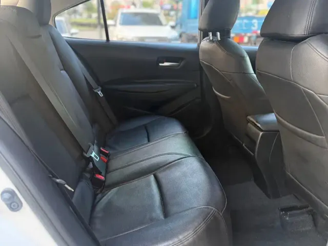 Toyota Corolla 2021 1.2T S-CVT Elite Edition — Фото автомобиля 12