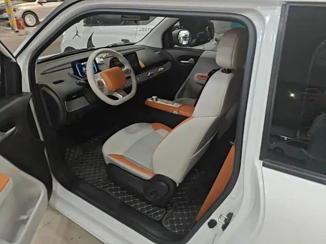 Changan Lumin — Фото автомобиля 14