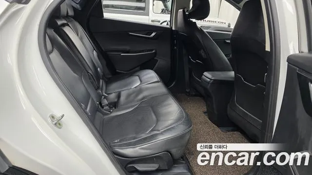 Kia EV6 — Фото автомобиля 12