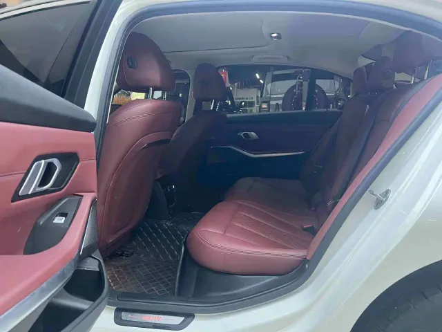 BMW BMW i3 2024 eDrive 35 L — Фото автомобиля 12