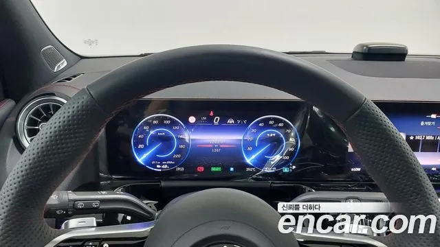 Mercedes-Benz EQA — Фото автомобиля 8