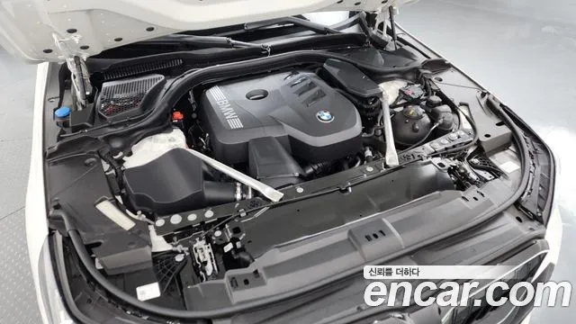 BMW 5-Series — Фото автомобиля 3