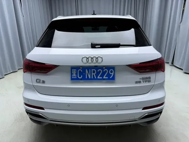 Audi Audi Q3 2023 35 TFSI Fashion Dynamic (1.4T) — Фото автомобиля 5