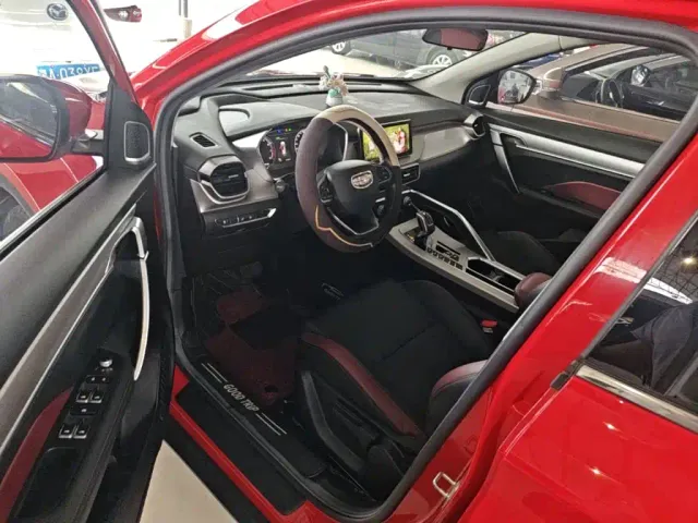 Geely Binyue 2020 Facelift 240T DCT Hunter — Фото автомобиля 15