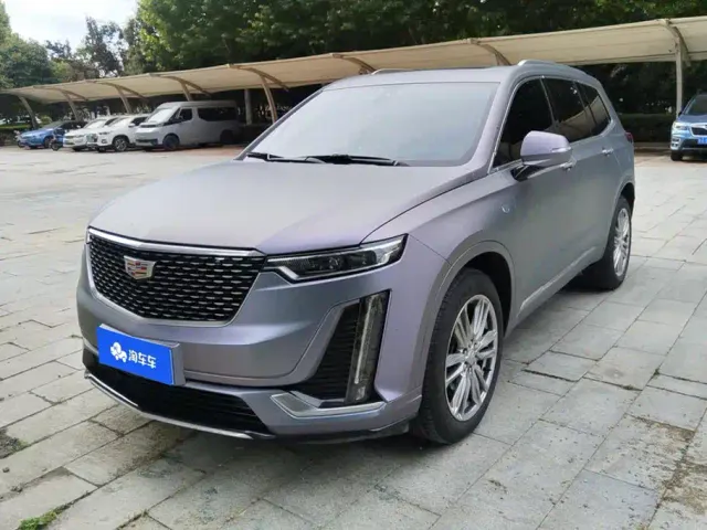 Фотография автомобиля — Cadillac XT6