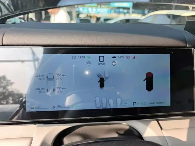 BYD FangChengBao Titanium 7 — Фото автомобиля 11