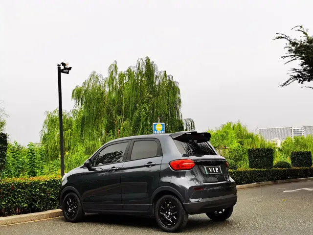 Leapmotor T03 — Фото автомобиля 4