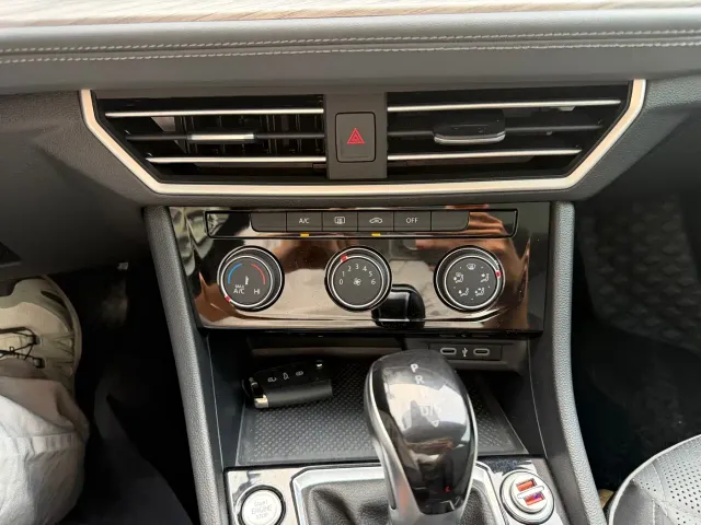 Volkswagen Sagitar — Фото автомобиля 17