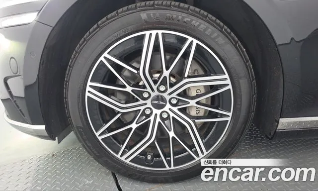 Genesis G90 RS4 — Фото автомобиля 5