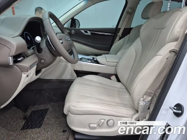 Genesis GV80 — Фото автомобиля 10