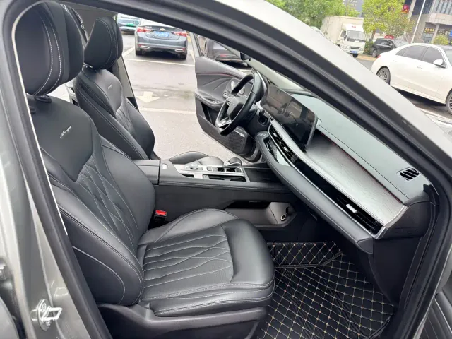 Chery Arrizo 8 — Фото автомобиля 11