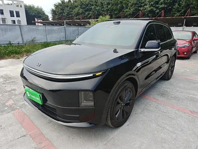 Фотография автомобиля — Li Auto L6