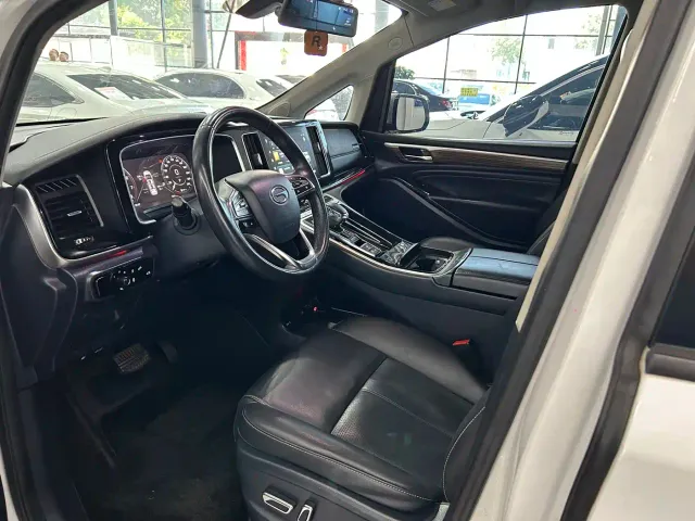 GAC Trumpchi M8 — Фото автомобиля 7