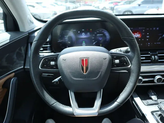 Hongqi HS5 — Фото автомобиля 8