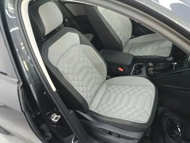 Volkswagen Tayron — Фото автомобиля 24