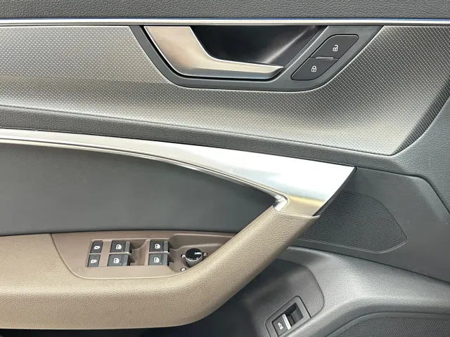 Audi A7L — Фото автомобиля 19