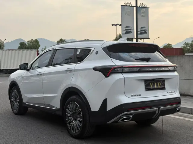 Jetour X70 Plus — Фото автомобиля 13