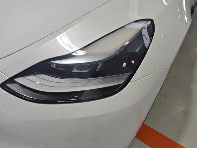 Tesla Model Y 2022 Facelift Rear-Wheel Drive Version — Фото автомобиля 5