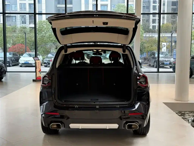 BMW X3 — Фото автомобиля 7