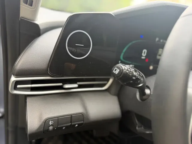 Hyundai Elantra — Фото автомобиля 24