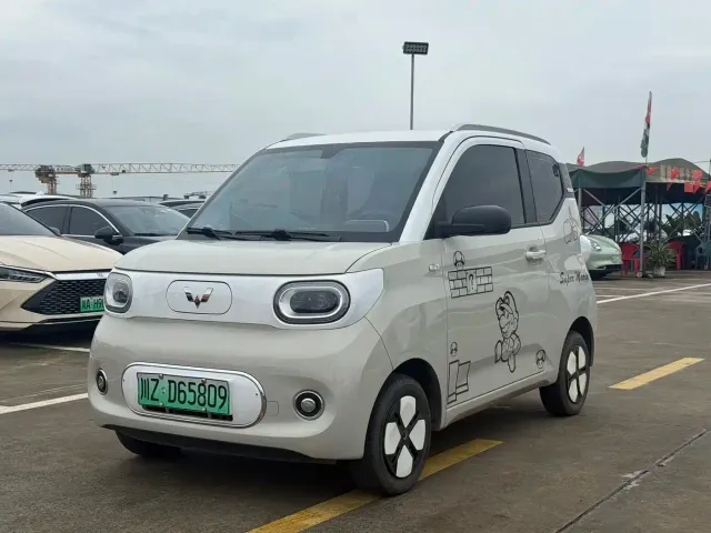 Фотография автомобиля — Wuling Hongguang Mini EV
