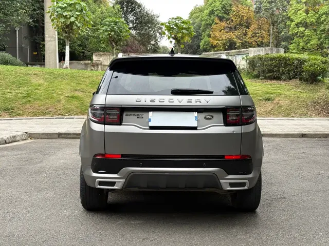 Land Rover Discovery Sport — Фото автомобиля 15