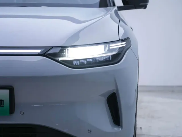 Leapmotor C11 — Фото автомобиля 4