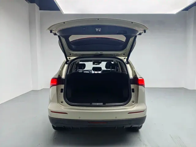 Haval H6 — Фото автомобиля 12