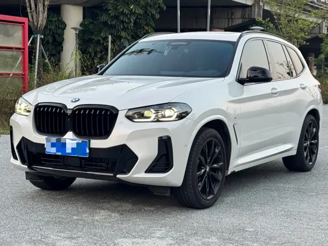 Фотография автомобиля — BMW X3