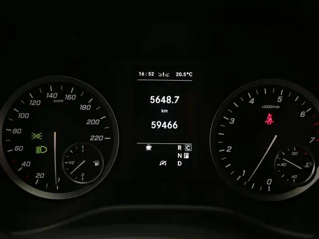 Mercedes-Benz Vito — Фото автомобиля 12