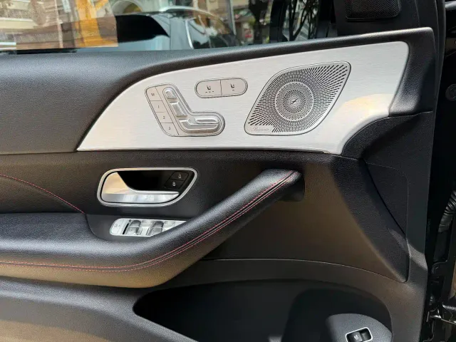 Mercedes-Benz GLE-Class AMG — Фото автомобиля 13