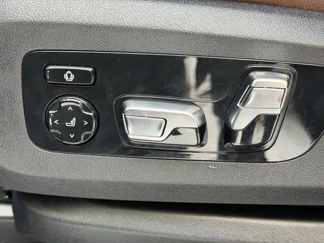 BMW X7 — Фото автомобиля 17