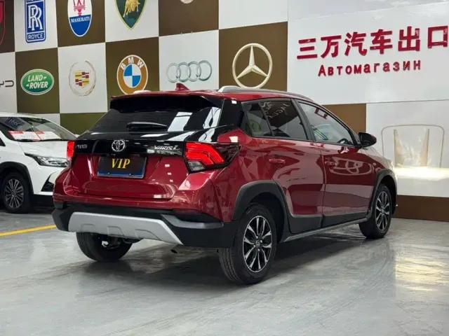 Toyota YARiS L Zhi Xuan 2022 1.5L CVT Luxury PLUS Edition — Фото автомобиля 6