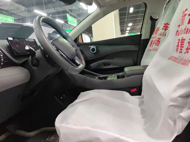 BYD Yuan PLUS — Фото автомобиля 4
