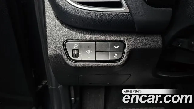Kia Seltos Seltos Бензин 1.6 турбо 2WD — Фото автомобиля 15