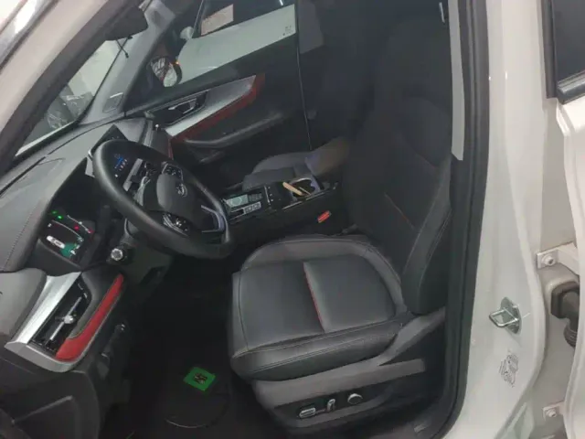 Chery Tiggo 7 2022 Model Super Edition 1.5T CVT Super Hero+ — Фото автомобиля 14