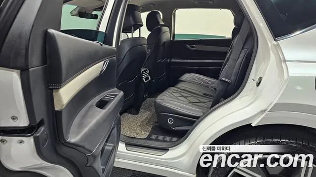 Genesis GV80 — Фото автомобиля 15