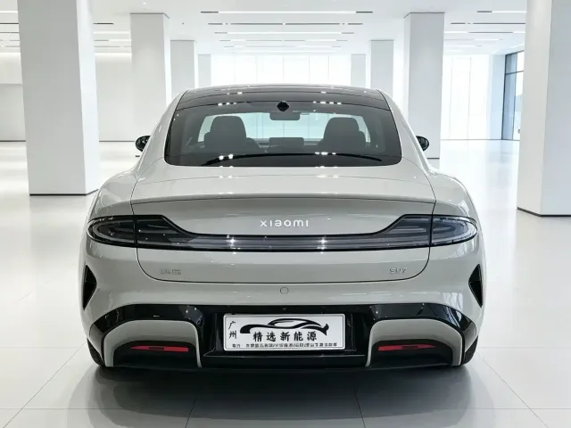 Xiaomi SU7 — Фото автомобиля 25