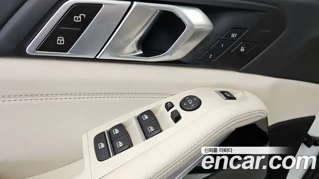 BMW X5 xDrive 40i M Sport — Фото автомобиля 30