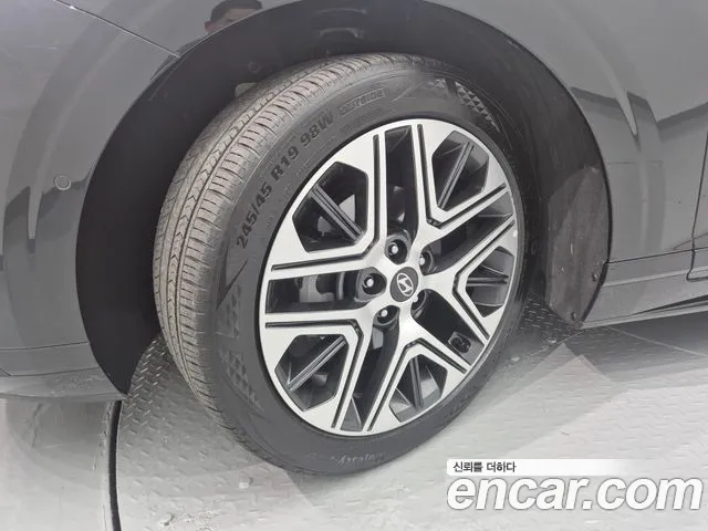 Hyundai Grandeur — Фото автомобиля 19