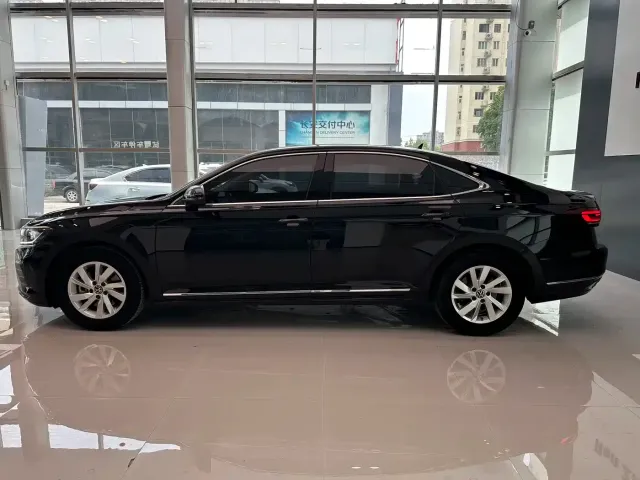Volkswagen Passat 2022 280TSI Elite Edition — Фото автомобиля 5