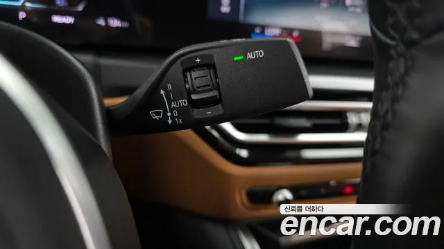 BMW i4 — Фото автомобиля 26