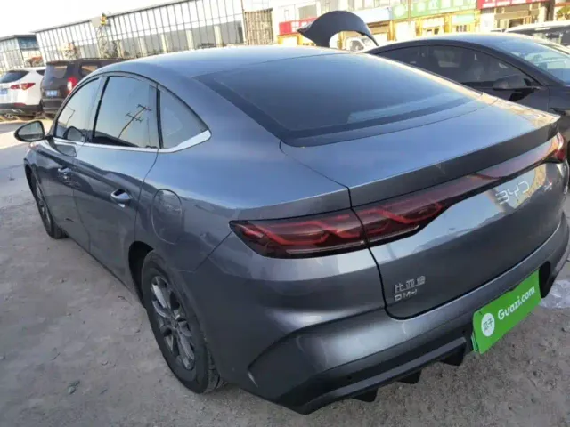 BYD Qin L — Фото автомобиля 4