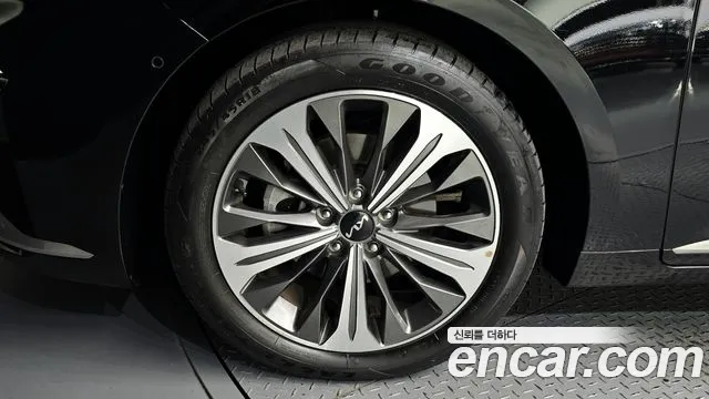 Kia K8 K8 Hybrid — Фото автомобиля 5
