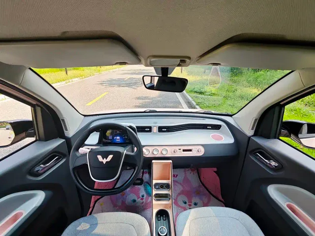 Wuling Hongguang Mini EV — Фото автомобиля 8