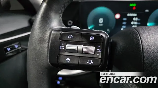 Hyundai Grandeur GN7 — Фото автомобиля 30