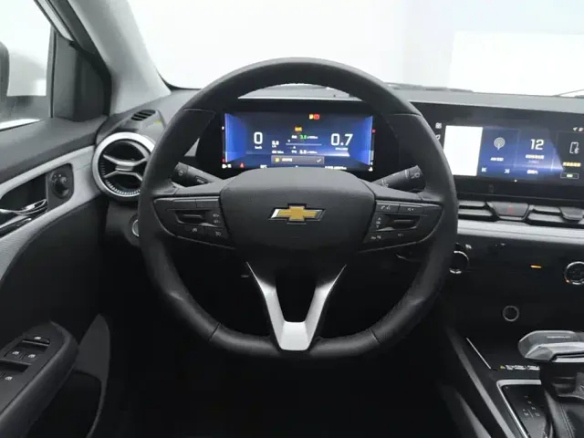 Chevrolet Monza — Фото автомобиля 15