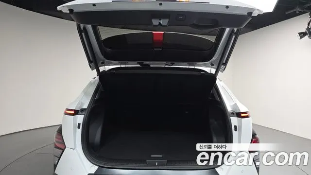 Hyundai Kona Kona Гибрид (SX2) Premium — Фото автомобиля 17