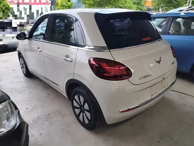 Wuling Bingo — Фото автомобиля 4