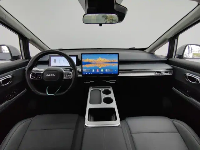 GAC Aion Y — Фото автомобиля 5